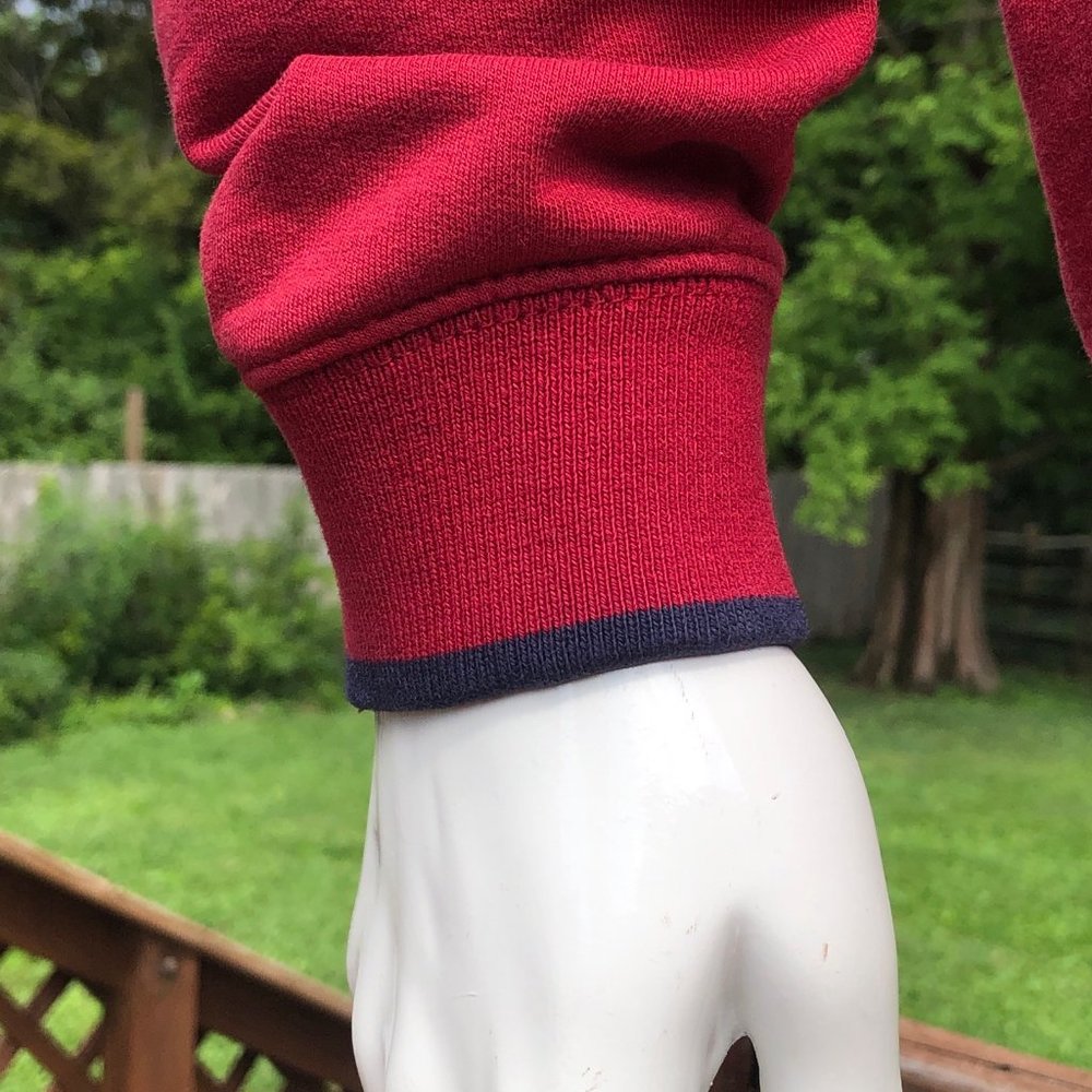 Vintage M&C Sport Mens L Sweatshirt Top Notch Fisherman Red Blue Embroidered - Picture 6 of 10